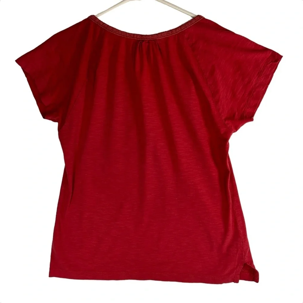Eddie Bauer Women's Size M Soft Red Embroidered Keyhole Neck Short Sleeve Top - Picture 2 of 7